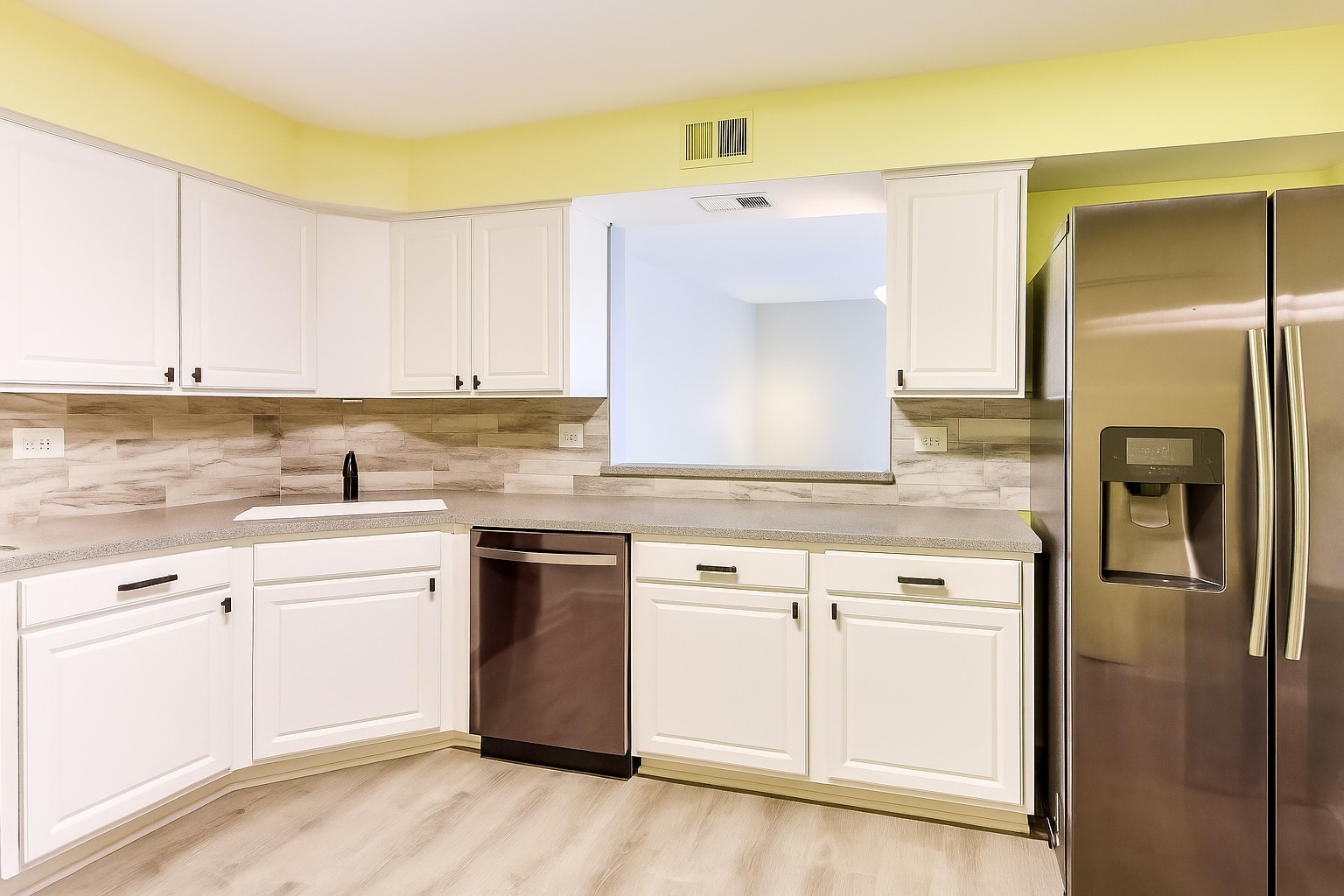 1025 S Fernandez Avenue Unit: 3B