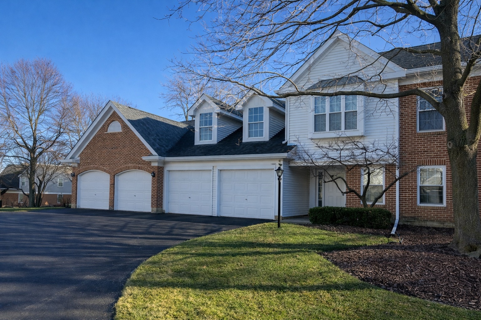 1403 Clove Court Unit: B