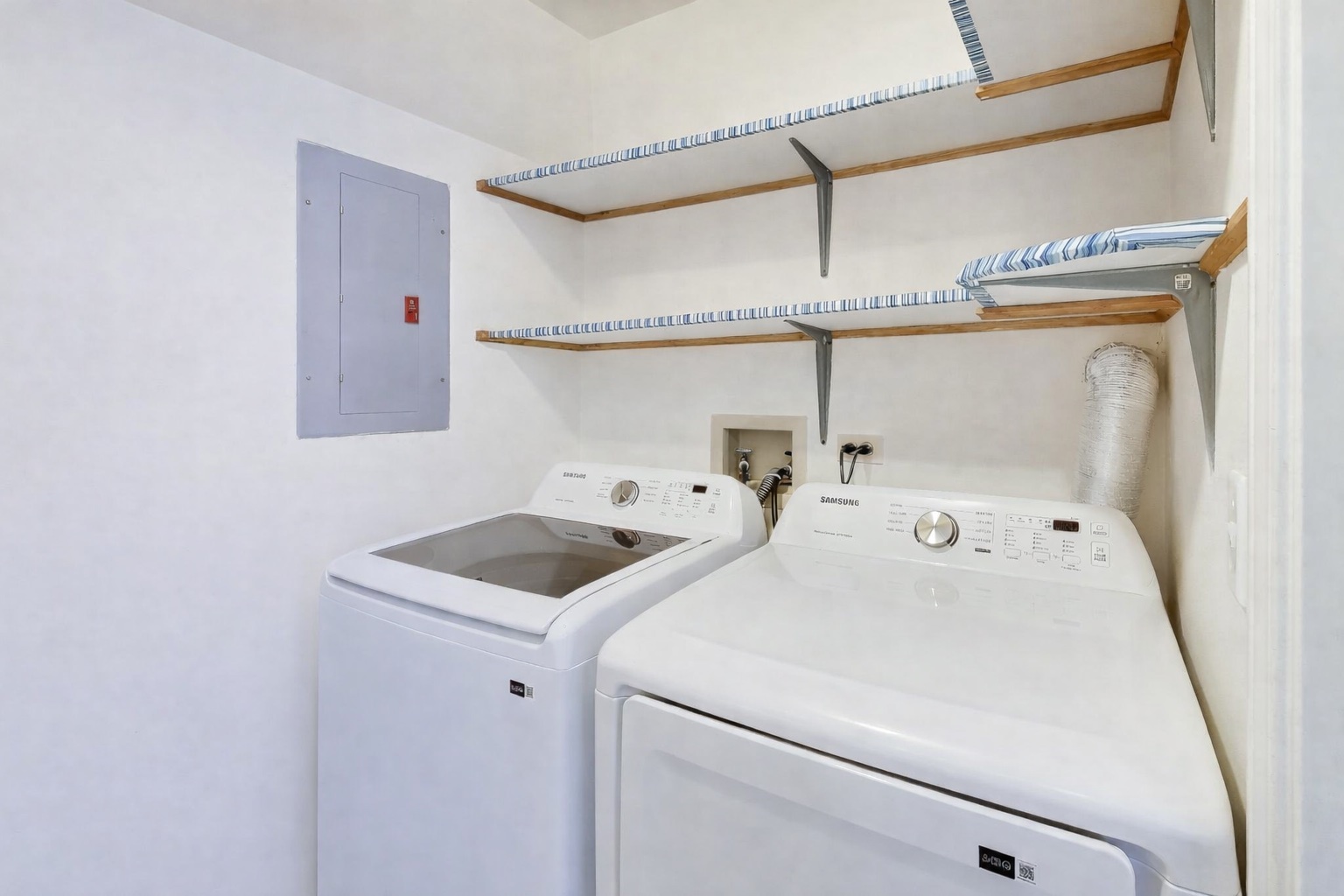 1403 Clove Court Unit: B