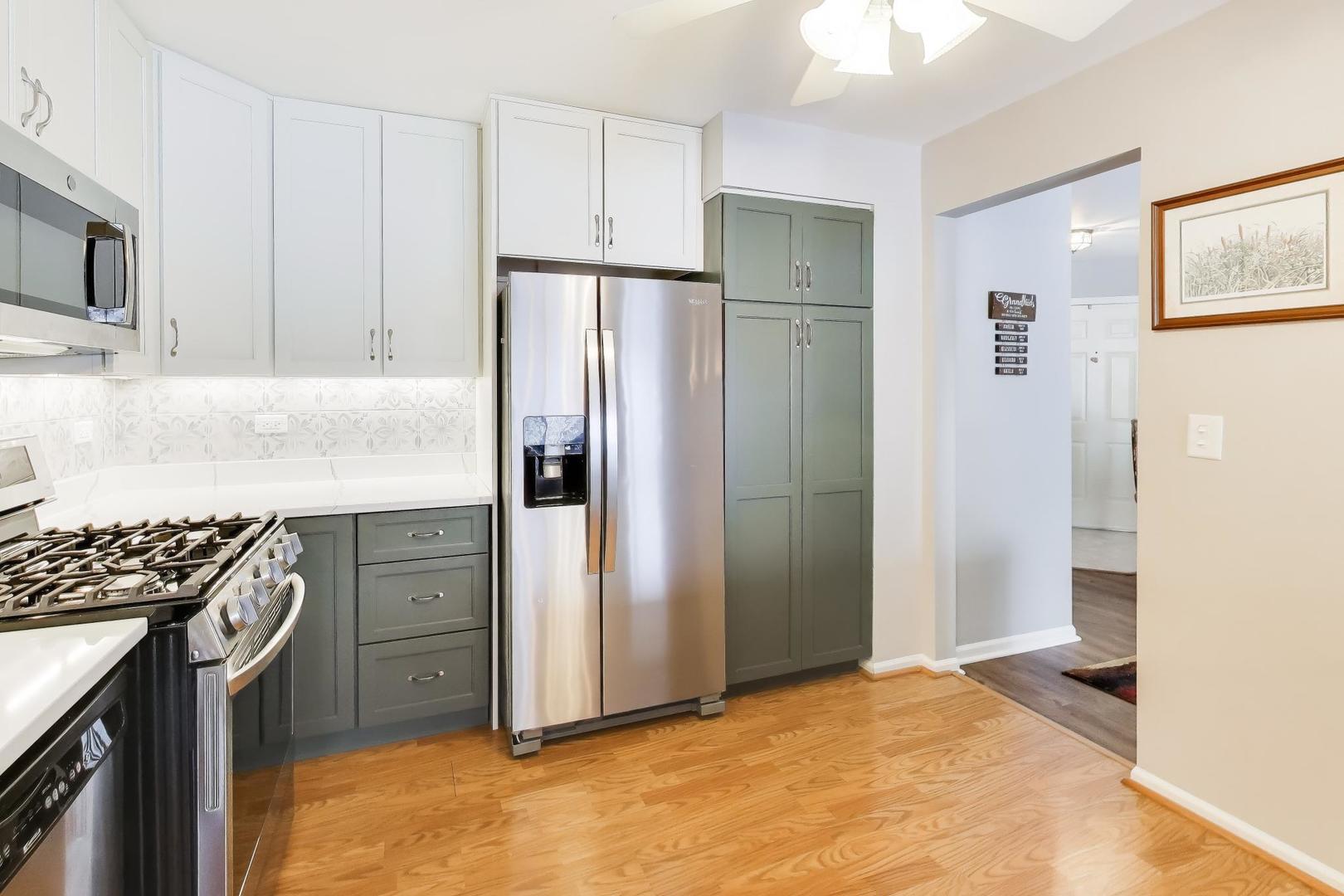 1403 Clove Court Unit: B