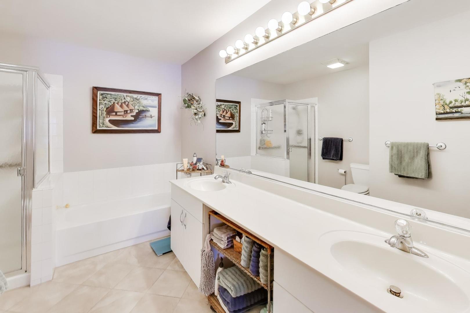 1403 Clove Court Unit: B