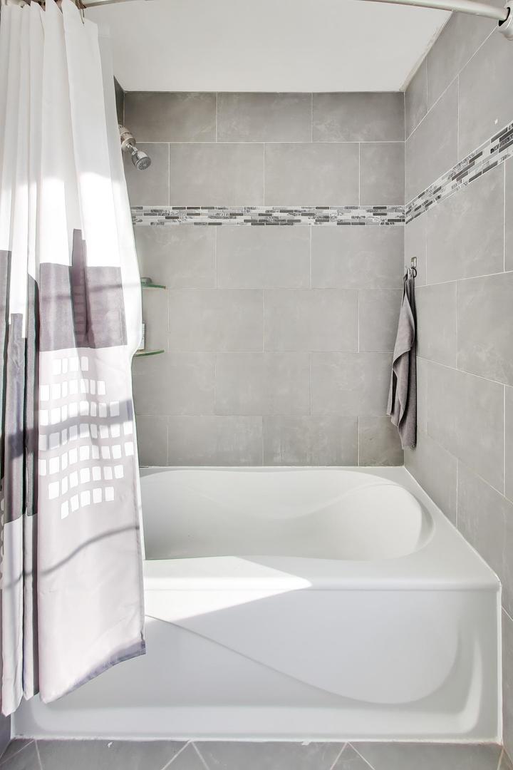 1422 Welland Court Unit: 1422