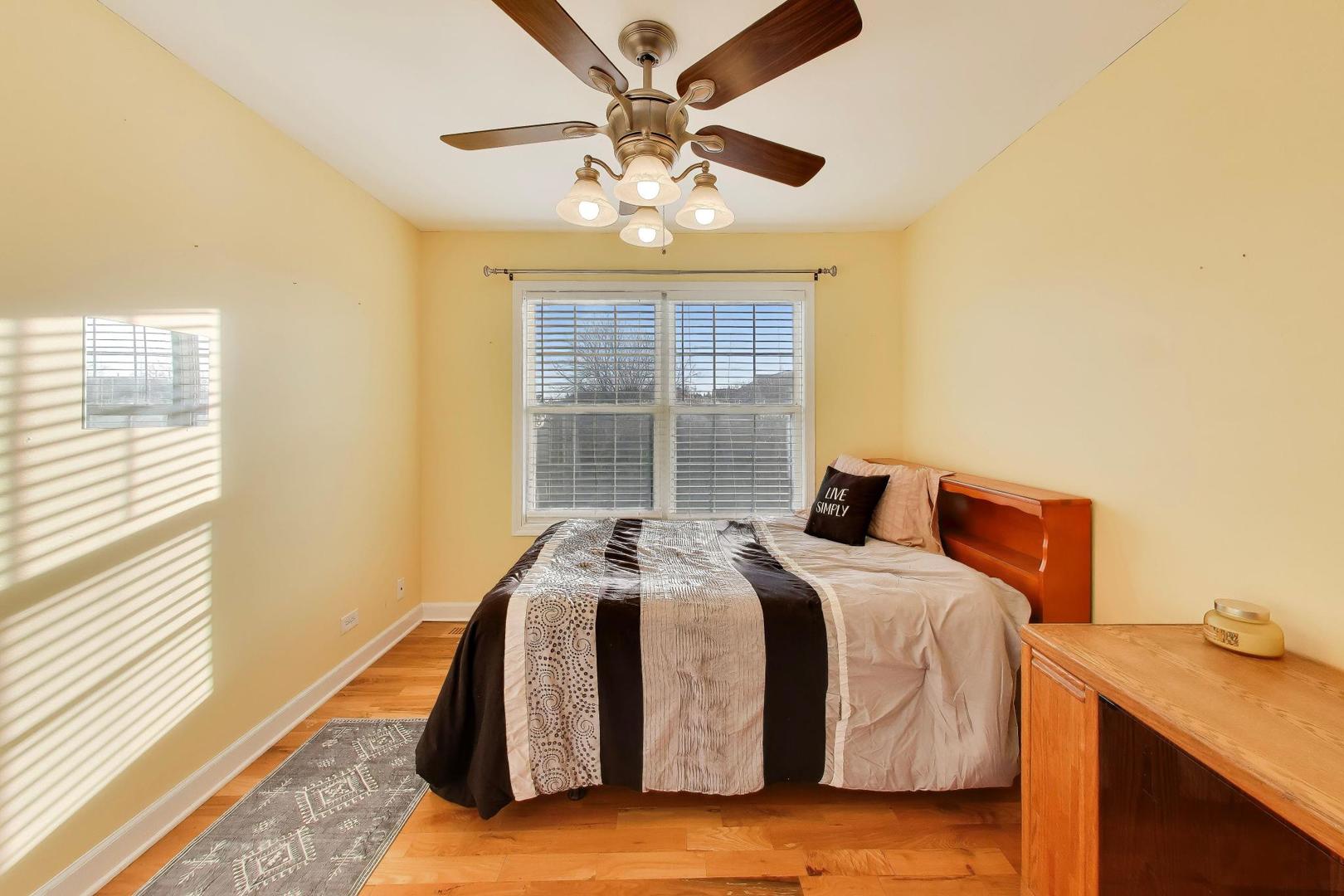 1422 Welland Court Unit: 1422