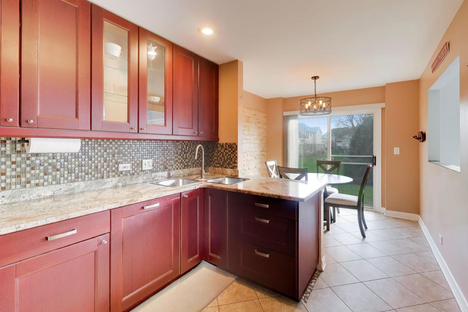 1422 Welland Court Unit: 1422