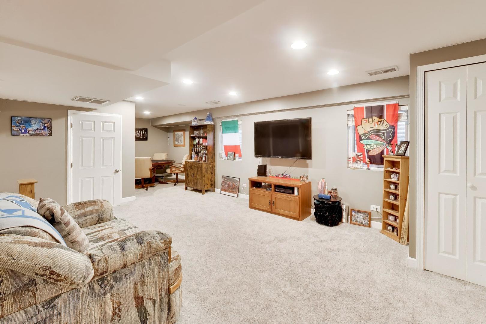 1422 Welland Court Unit: 1422