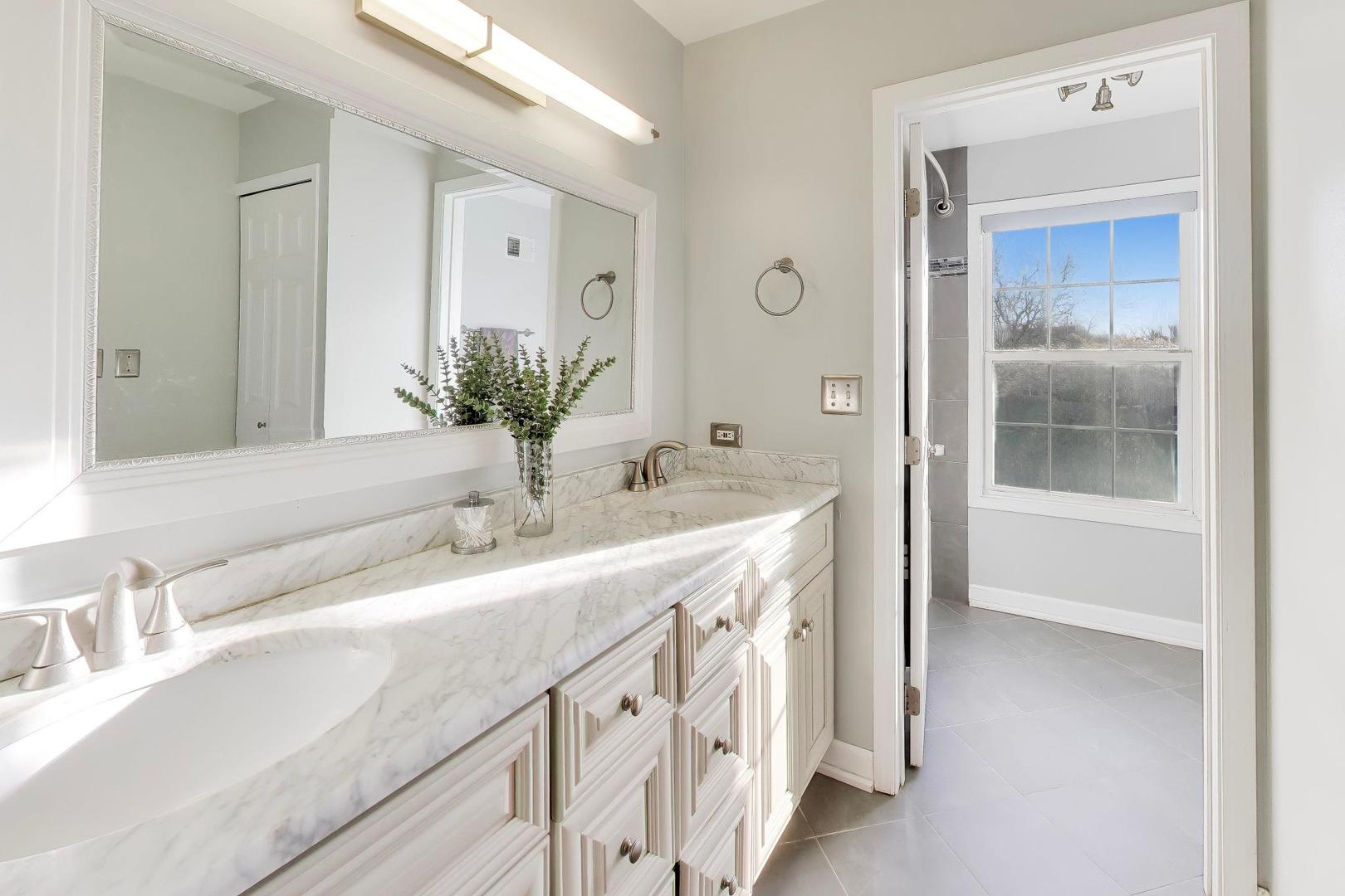 1422 Welland Court Unit: 1422