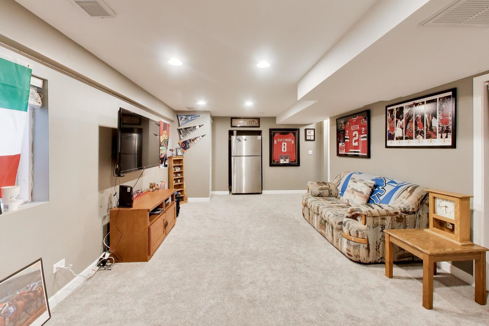 1422 Welland Court Unit: 1422