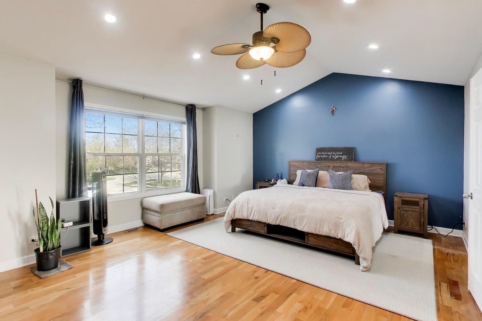 1422 Welland Court Unit: 1422