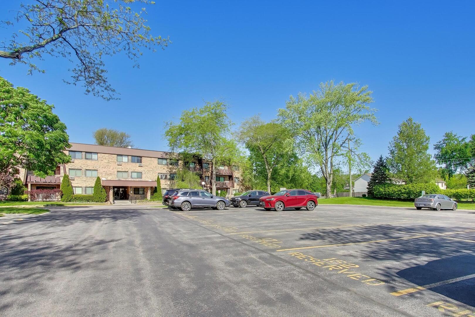2640 N Windsor Drive Unit: 103