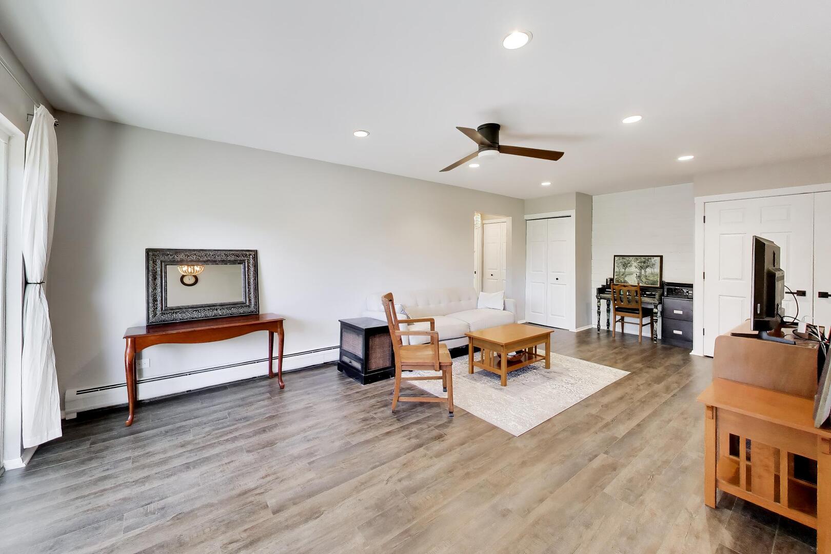 2640 N Windsor Drive Unit: 103