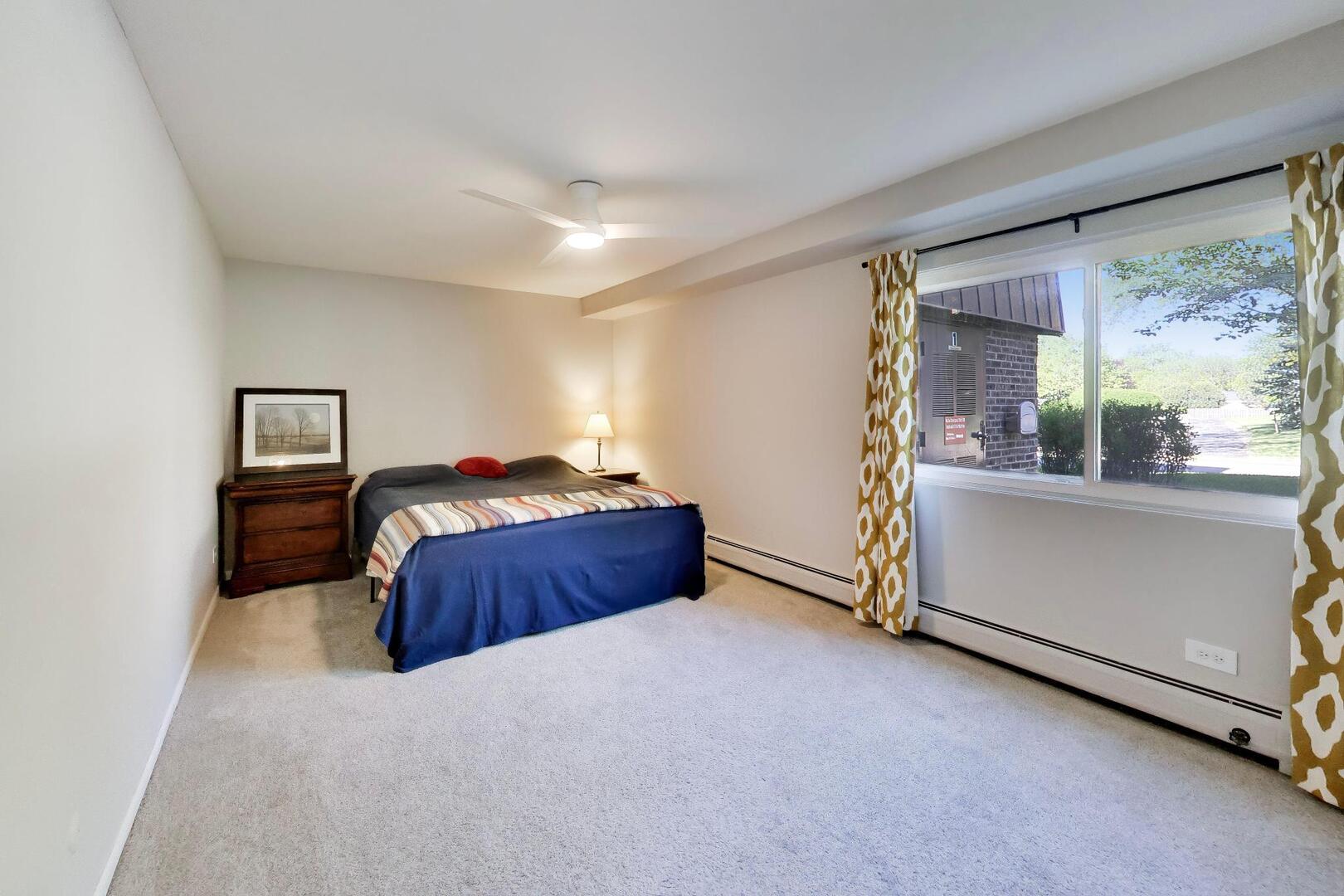 2640 N Windsor Drive Unit: 103