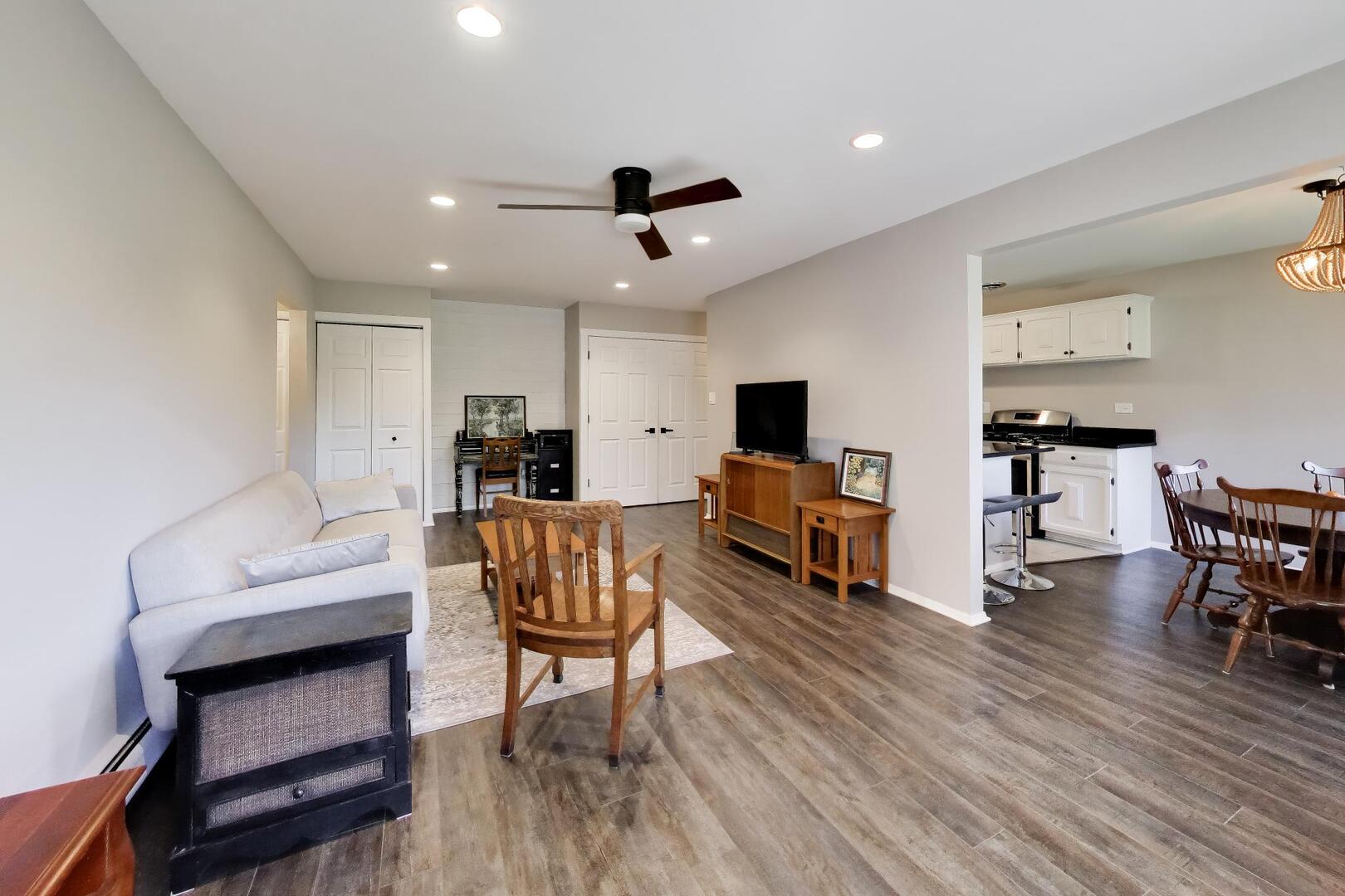 2640 N Windsor Drive Unit: 103