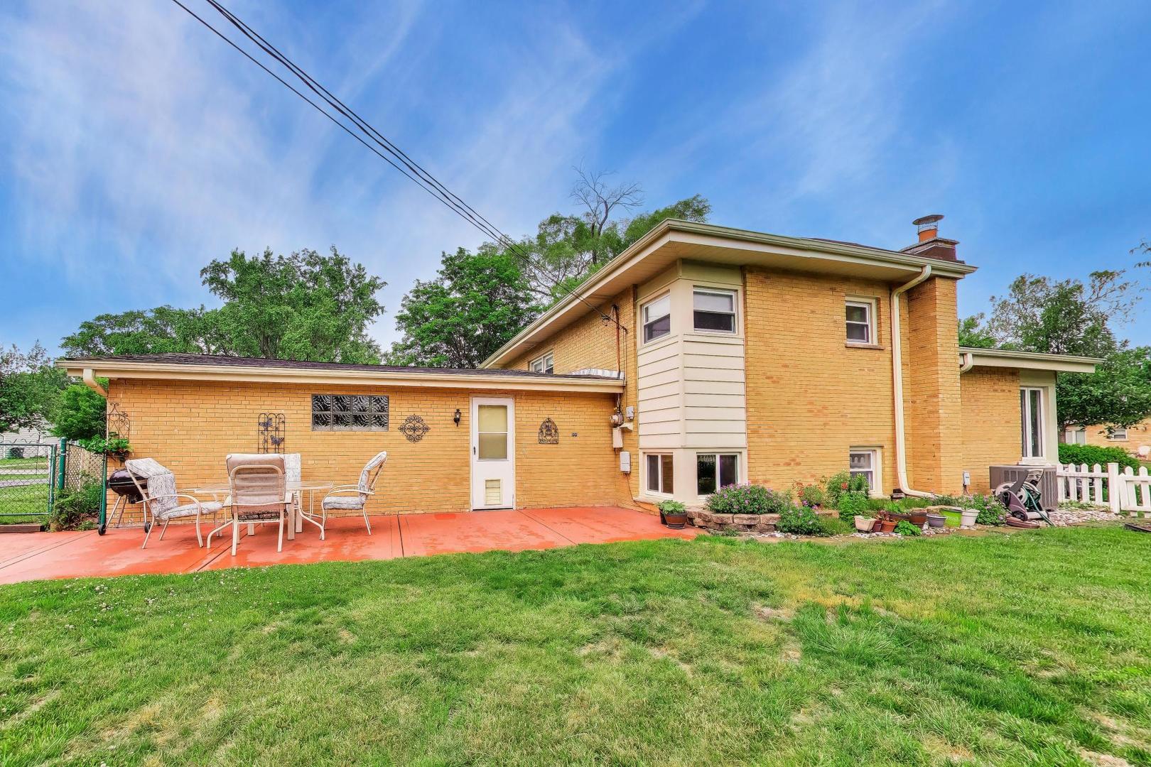 1501 E Fremont Street