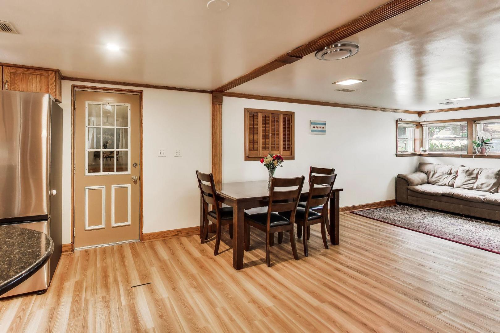 1501 E Fremont Street