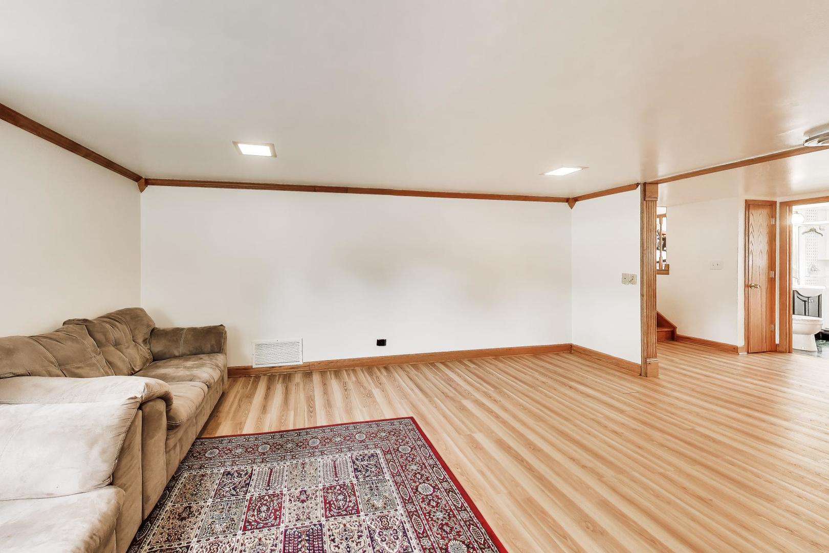 1501 E Fremont Street