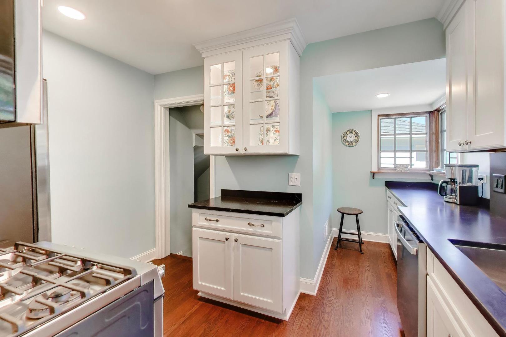 623 S Arlington Heights Road