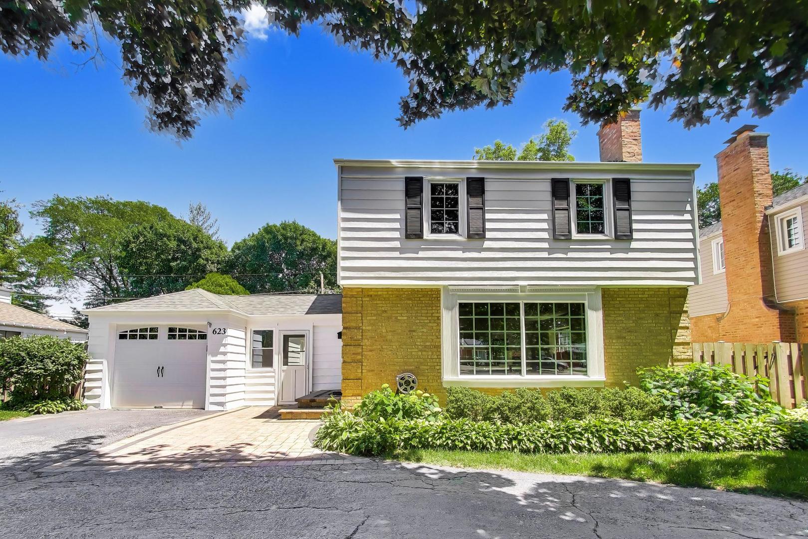 623 S Arlington Heights Road