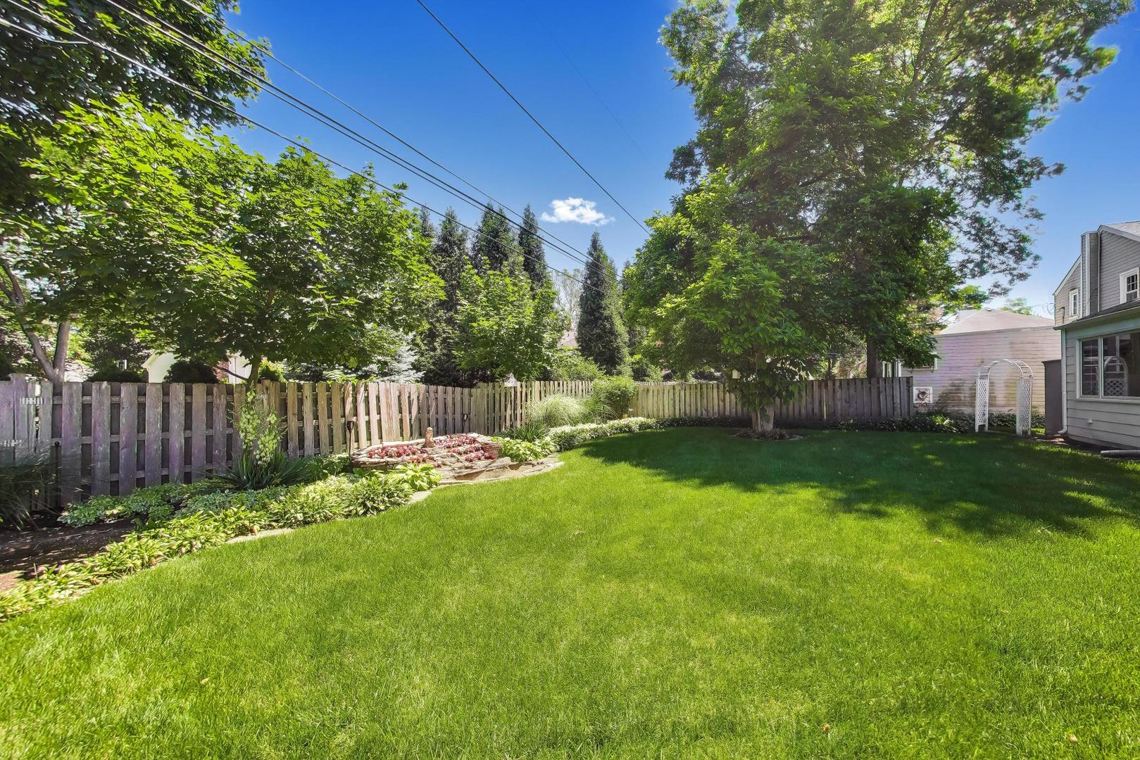 623 S Arlington Heights Road