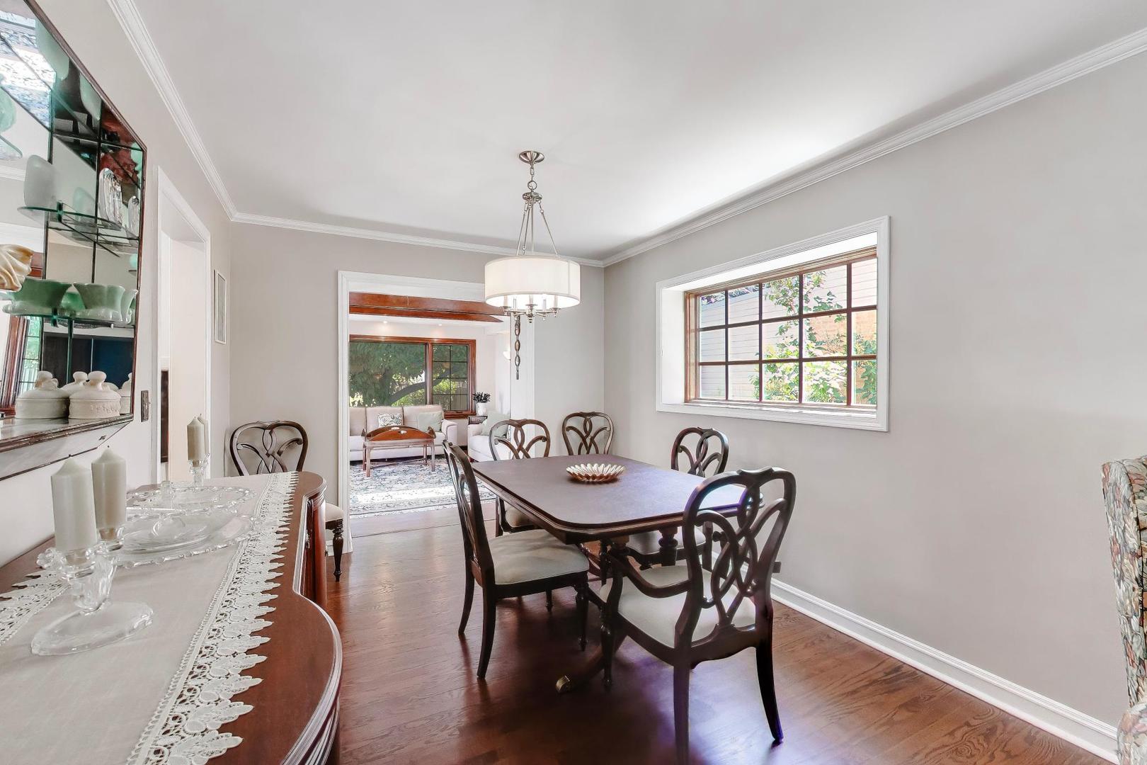 623 S Arlington Heights Road