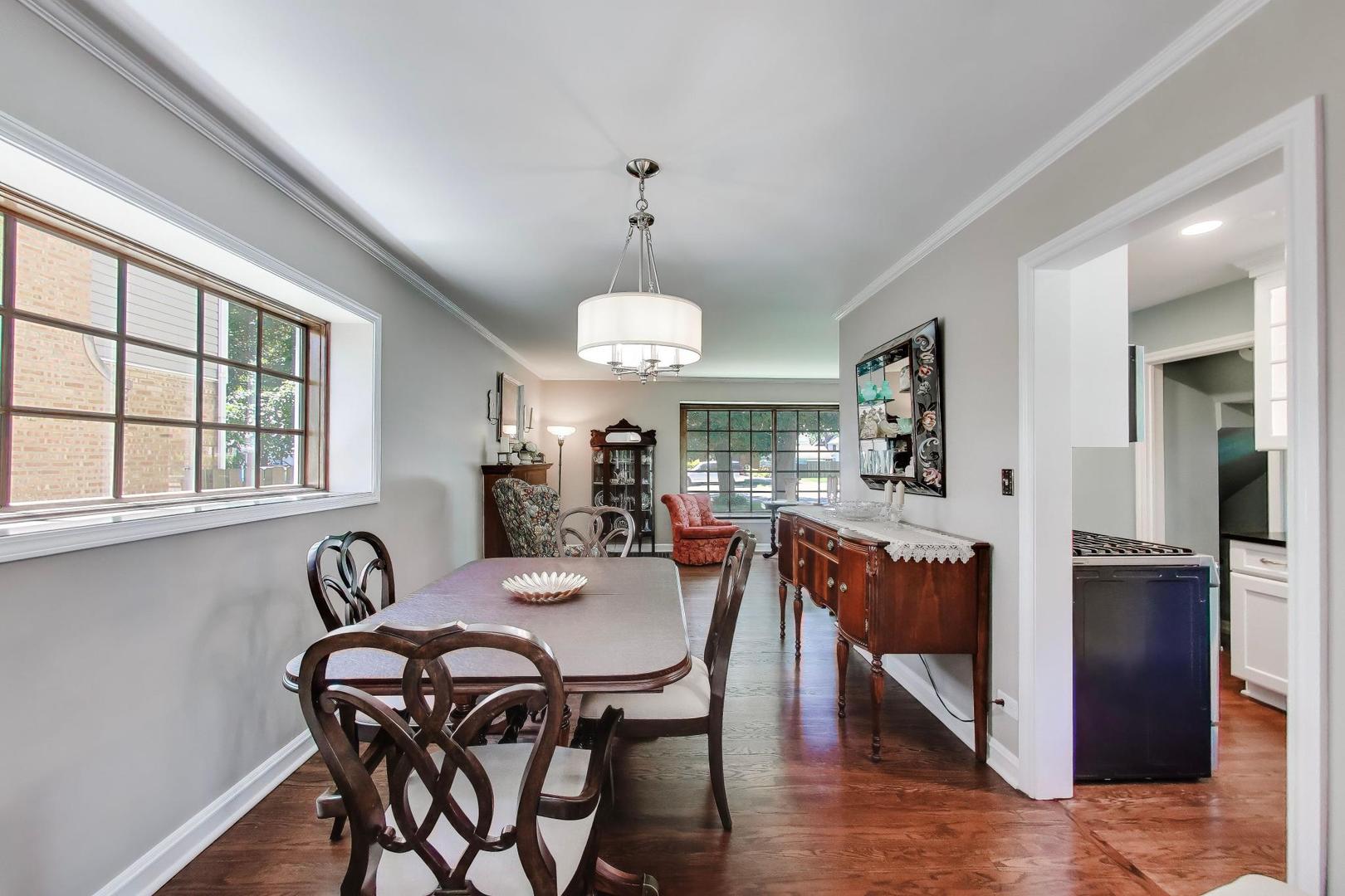 623 S Arlington Heights Road