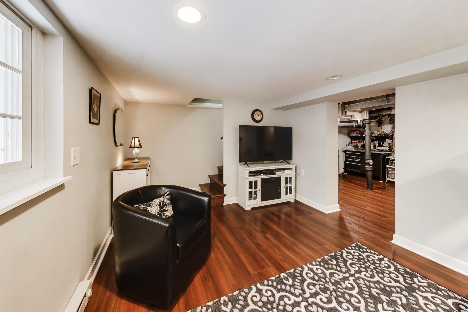 623 S Arlington Heights Road