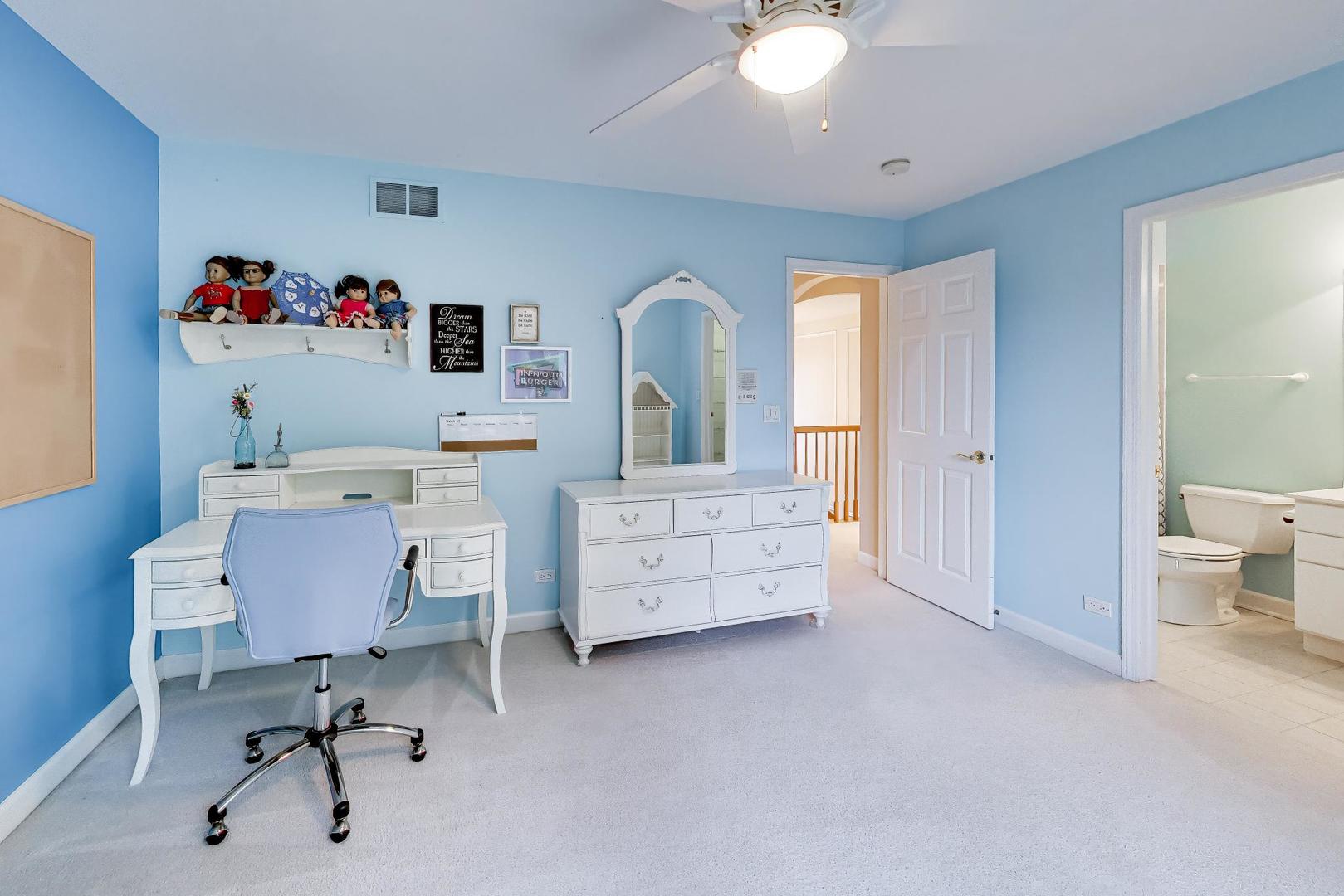 411 Periwinkle Way