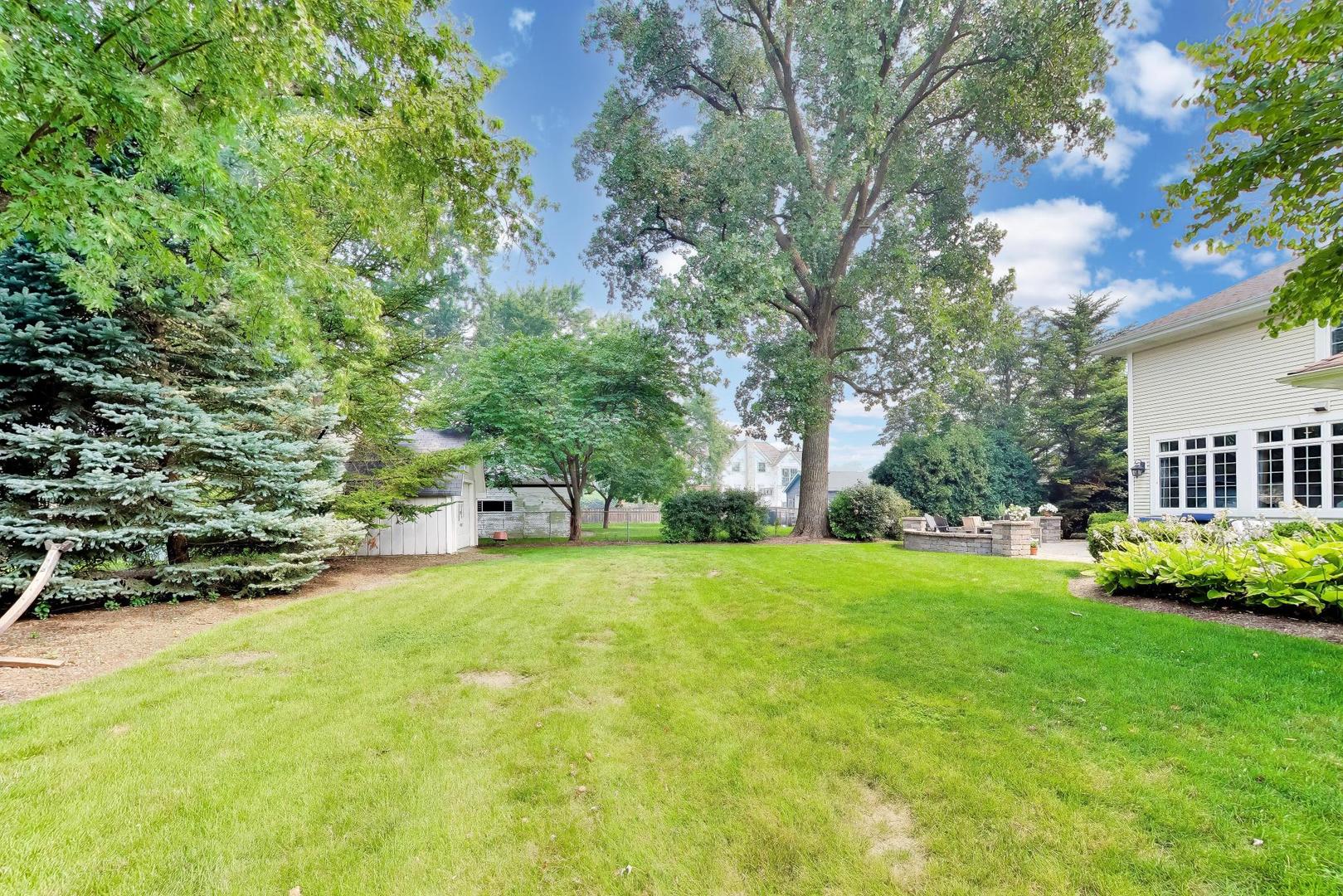 1600 N Vail Avenue