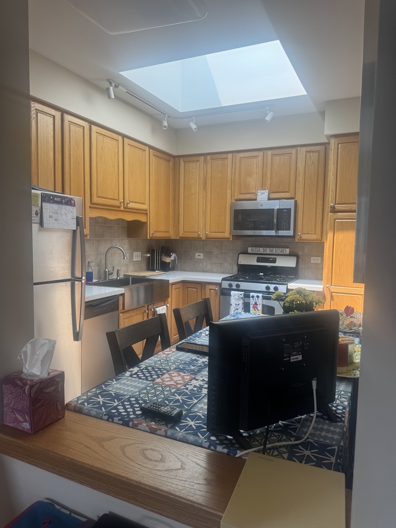 11 S Wille Street Unit: 705