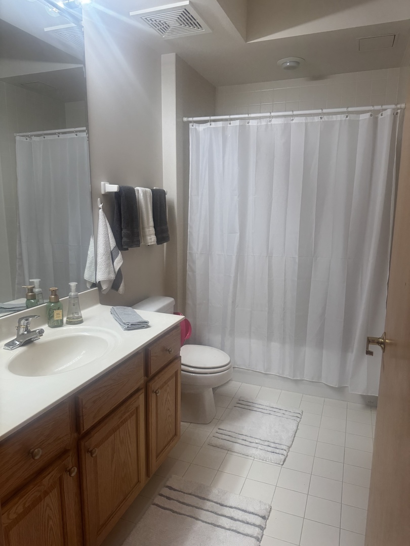 11 S Wille Street Unit: 705