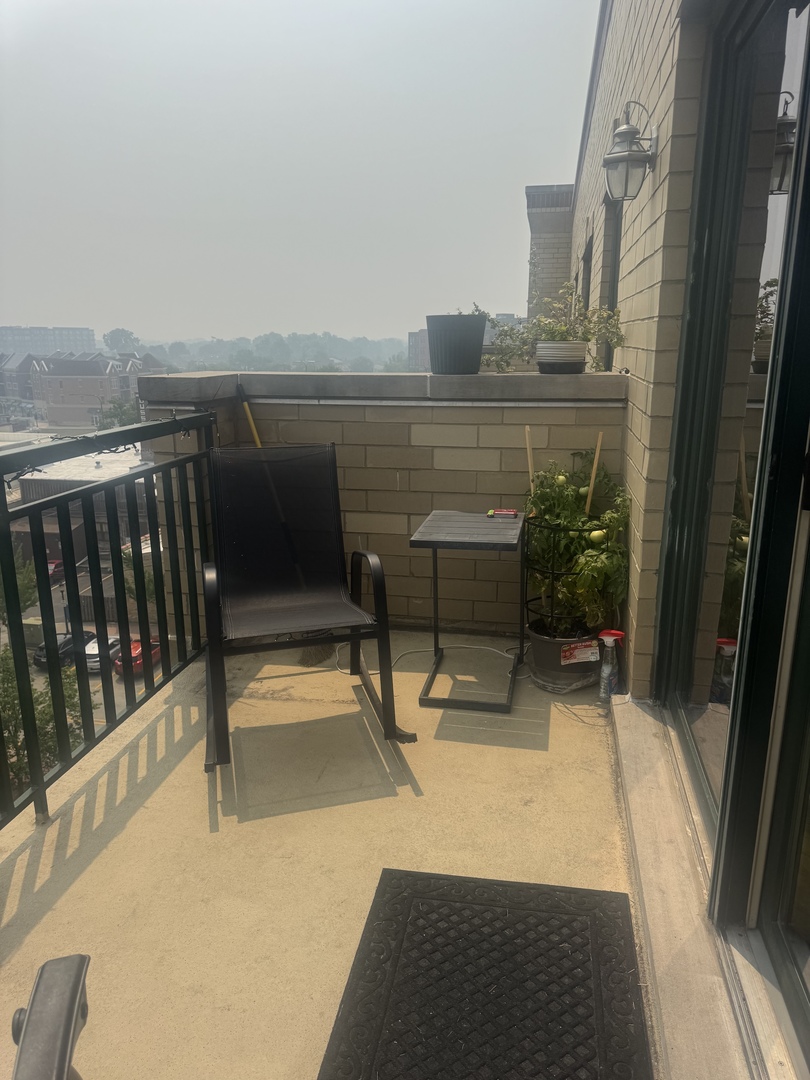 11 S Wille Street Unit: 705