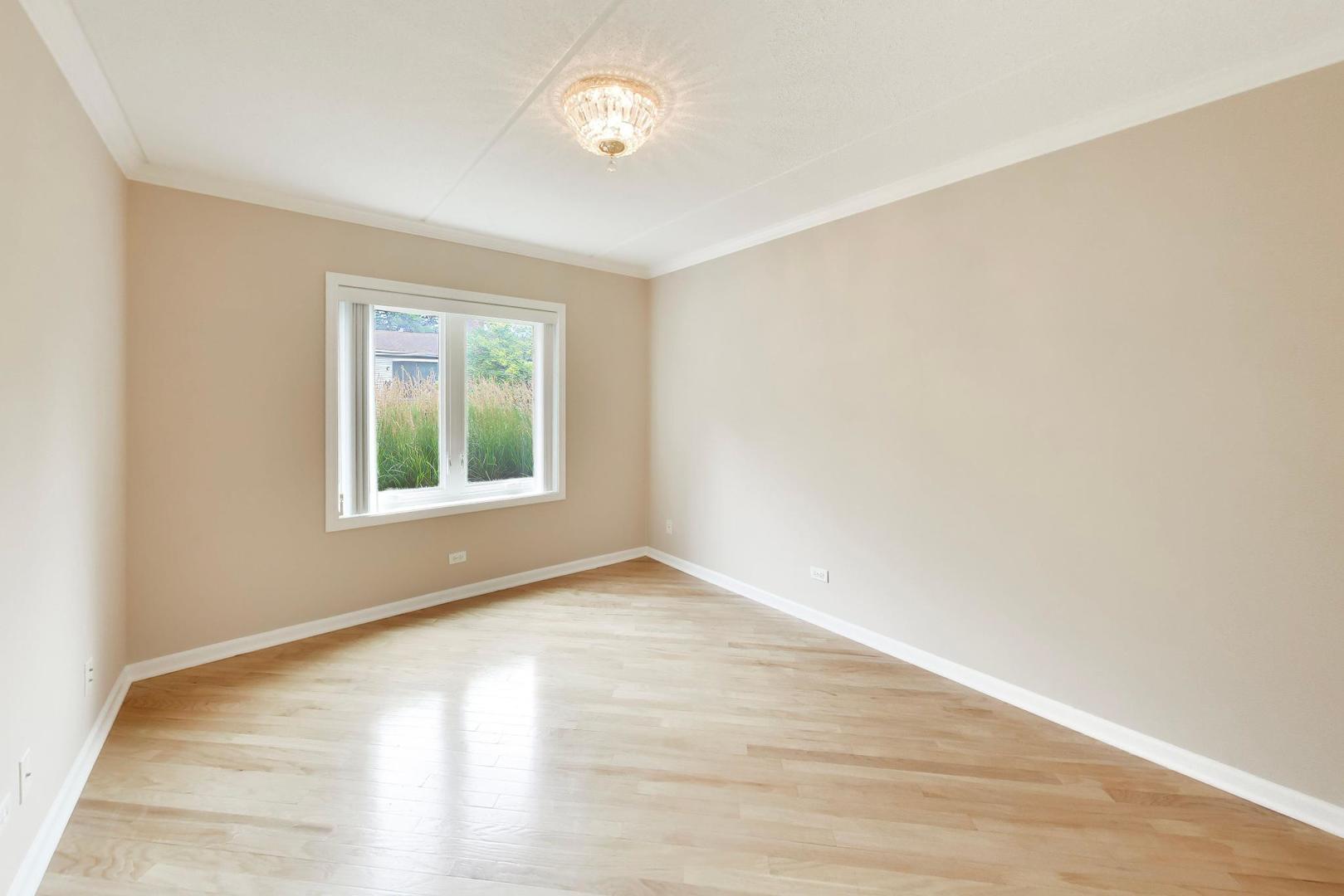 710 Creekside Drive Unit: 101