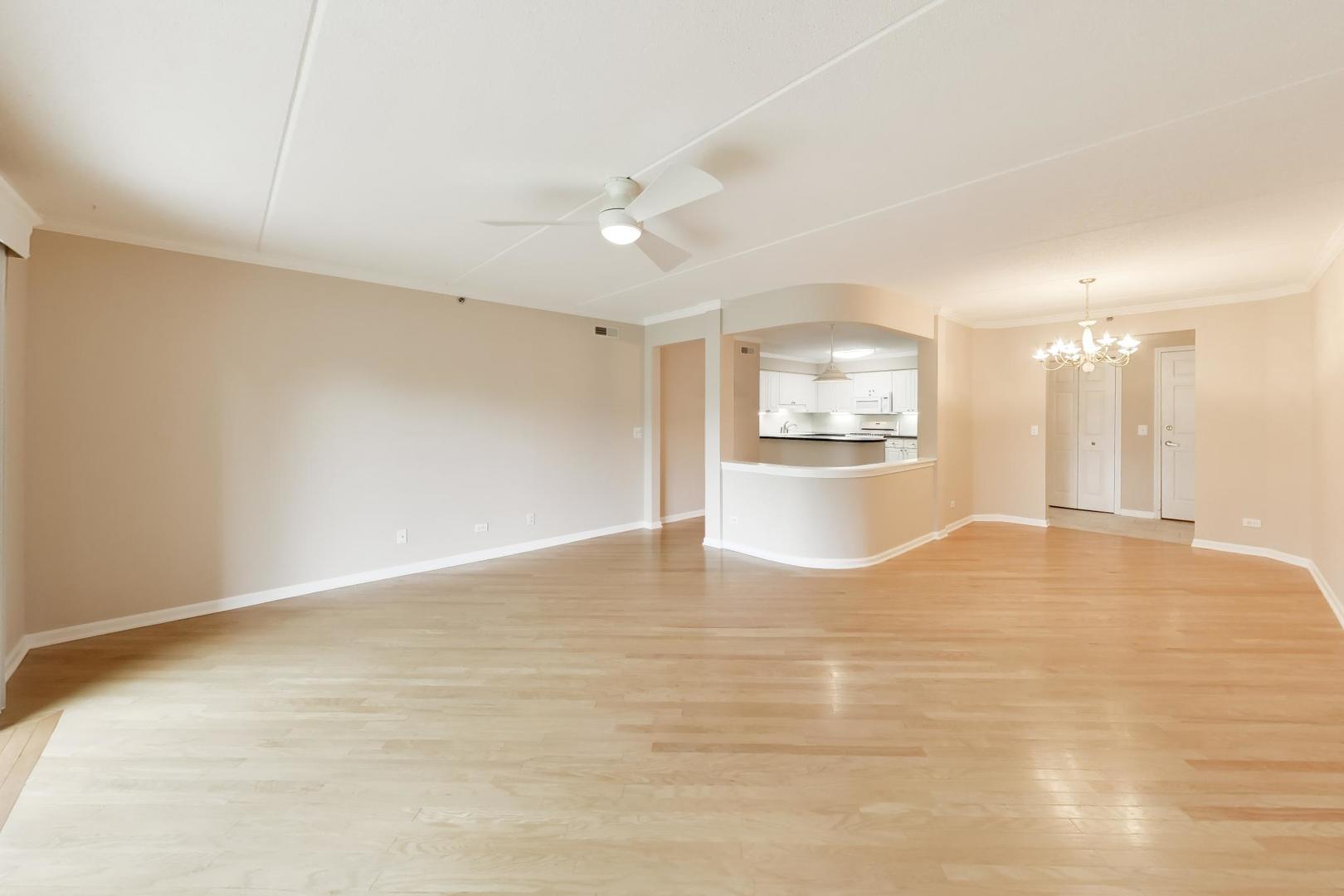 710 Creekside Drive Unit: 101