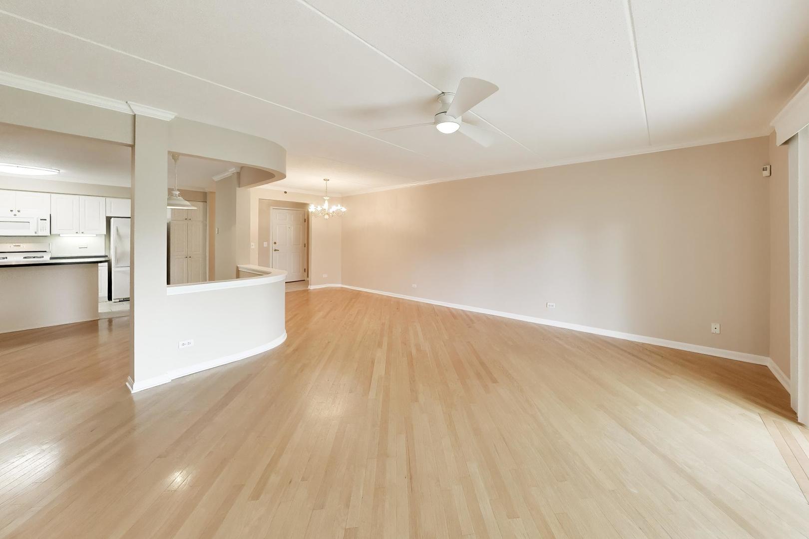 710 Creekside Drive Unit: 101