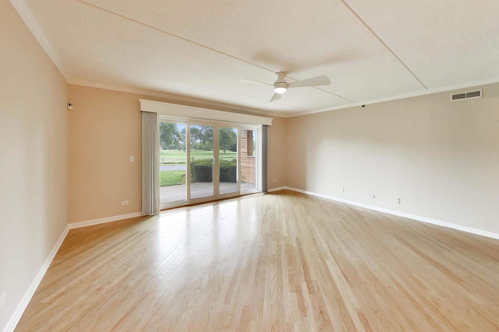 710 Creekside Drive Unit: 101