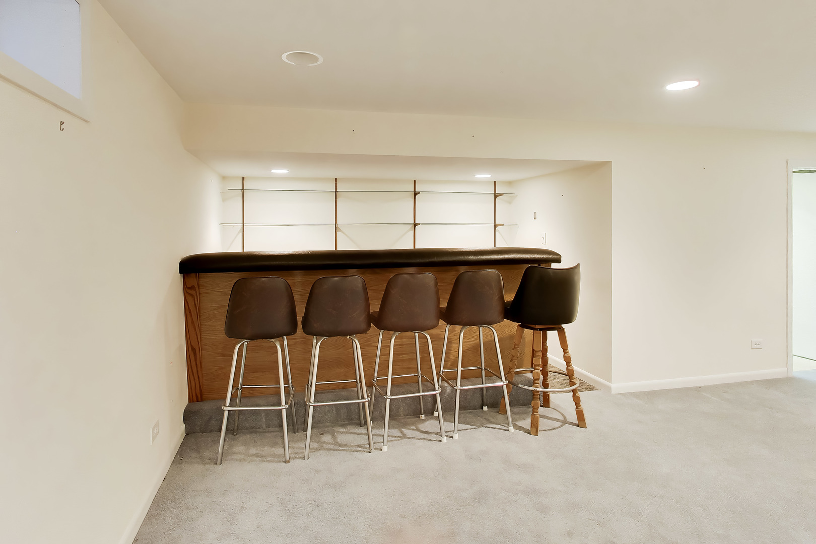 433 Kinkaid Court