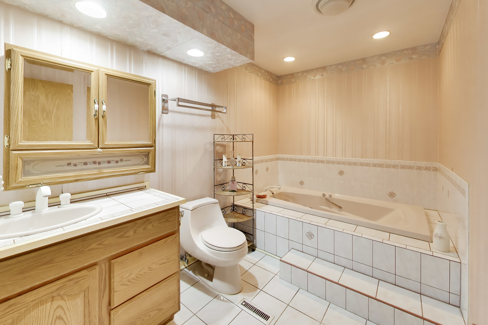 433 Kinkaid Court