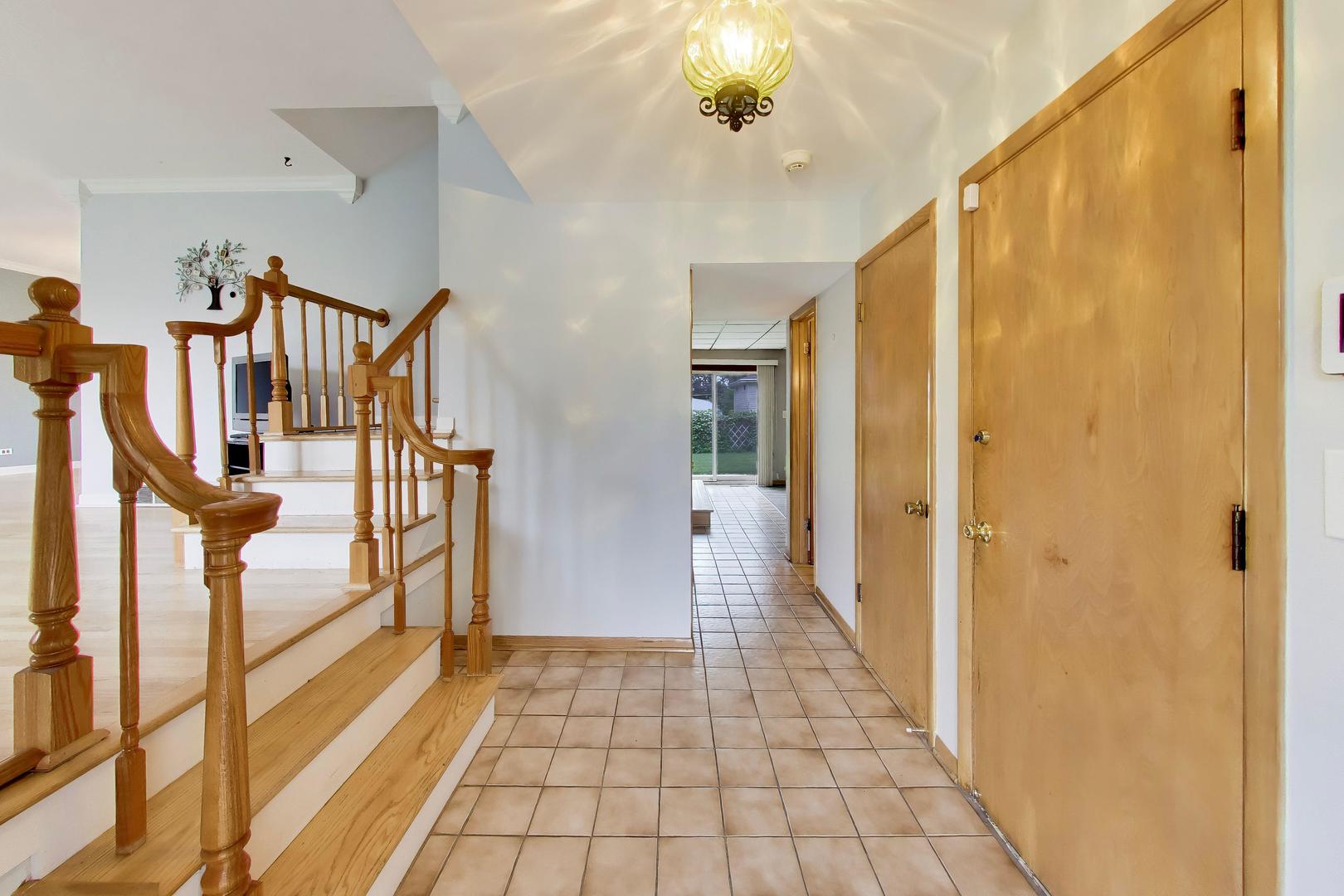 433 Kinkaid Court