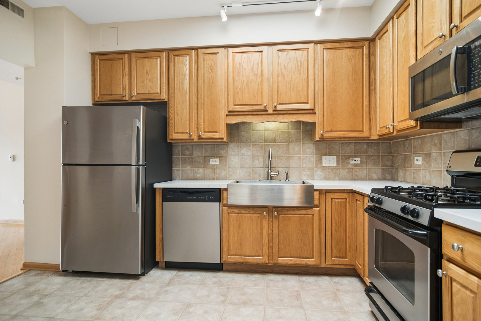11 S Wille Street Unit: 705