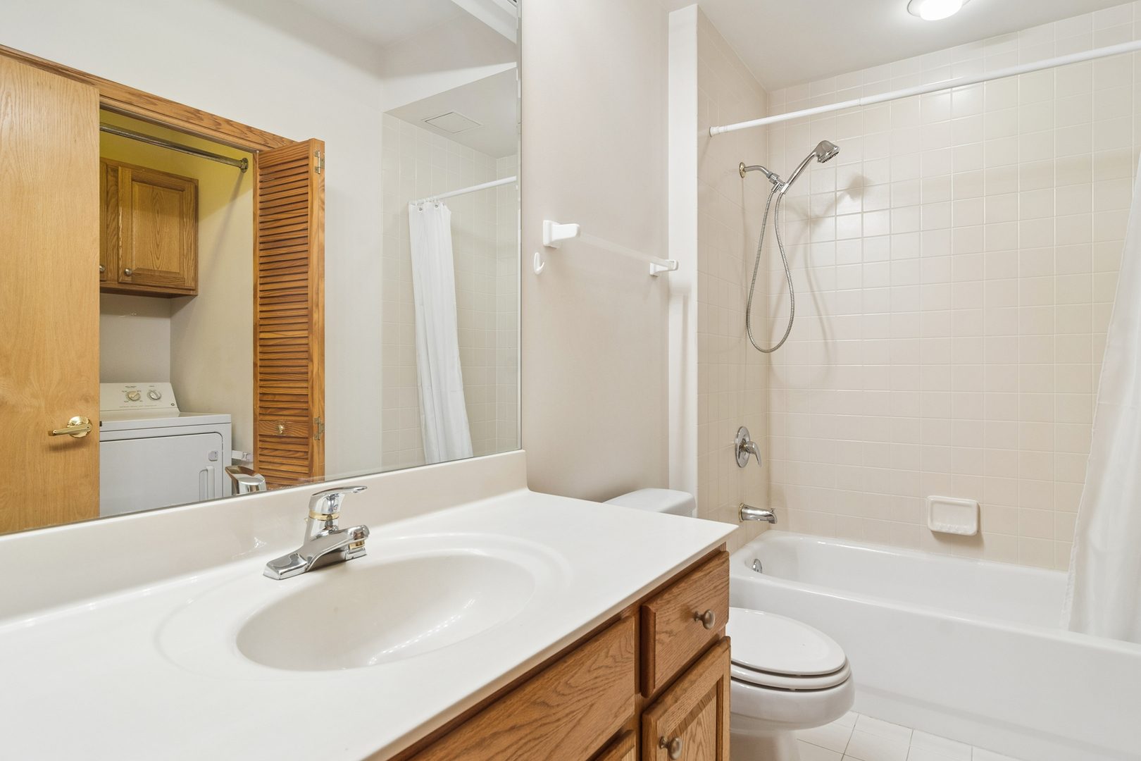 11 S Wille Street Unit: 705