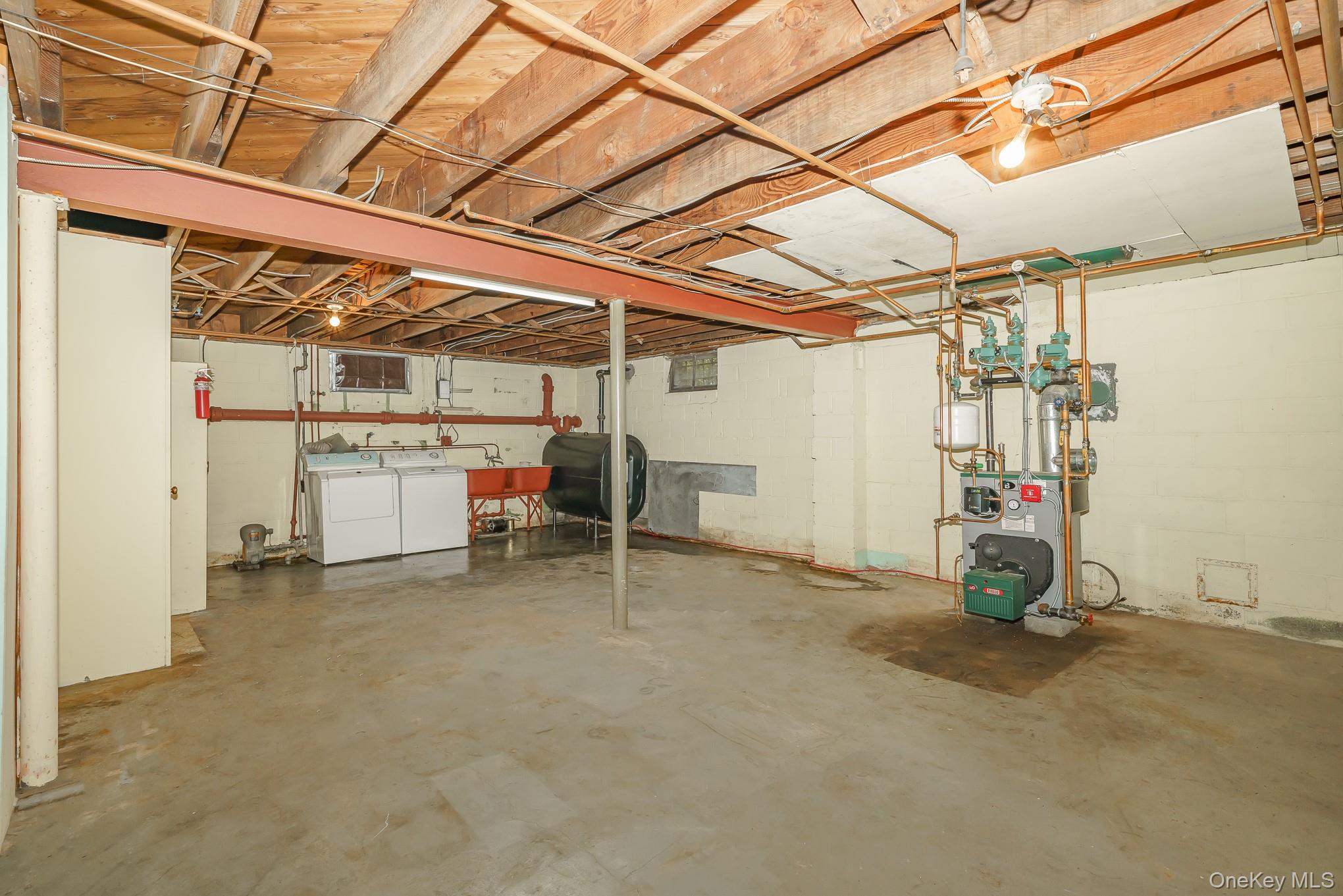 23 Spruce Street