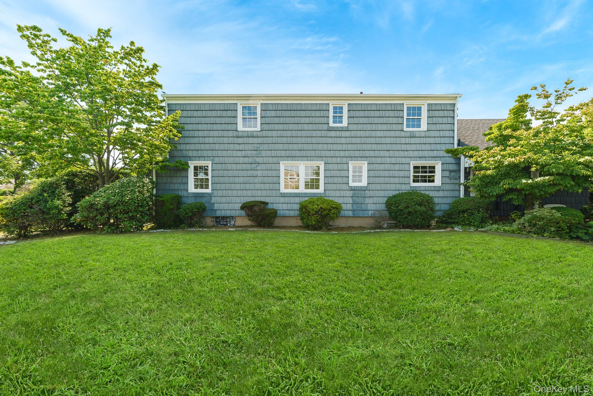 23 Spruce Street