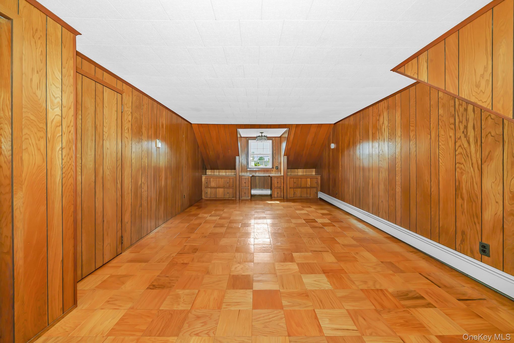 23 Spruce Street