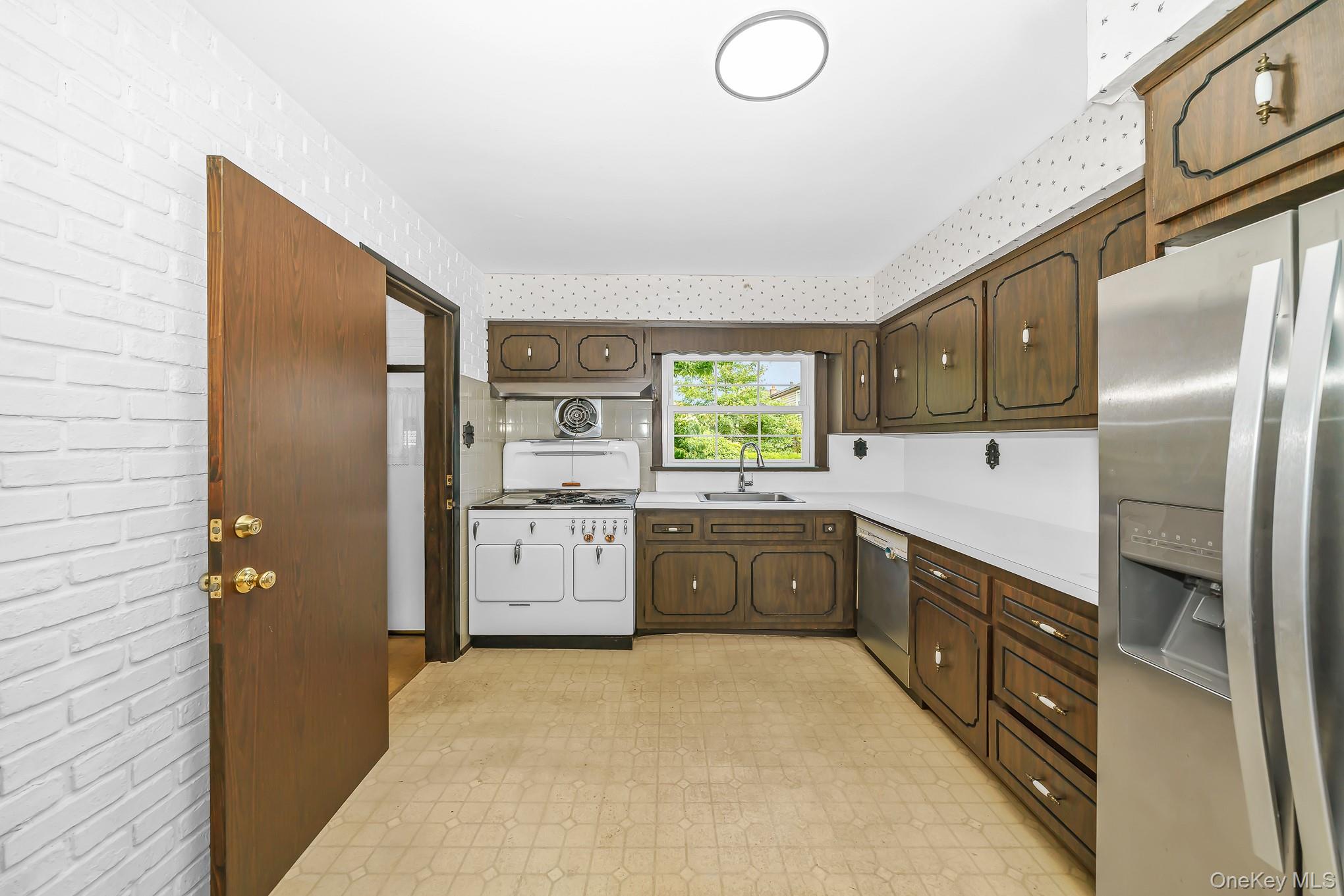 23 Spruce Street