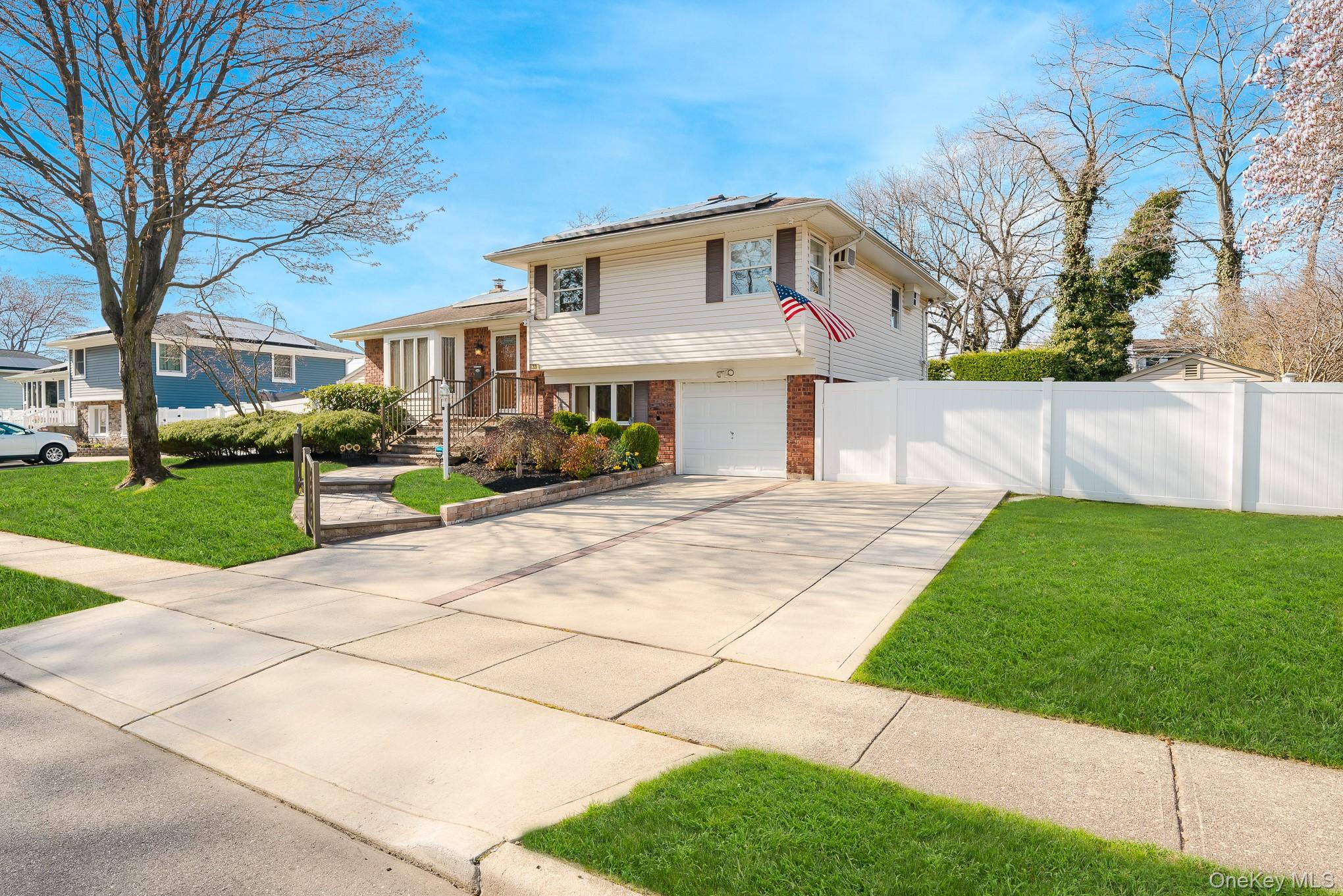 33 Parkdale Drive