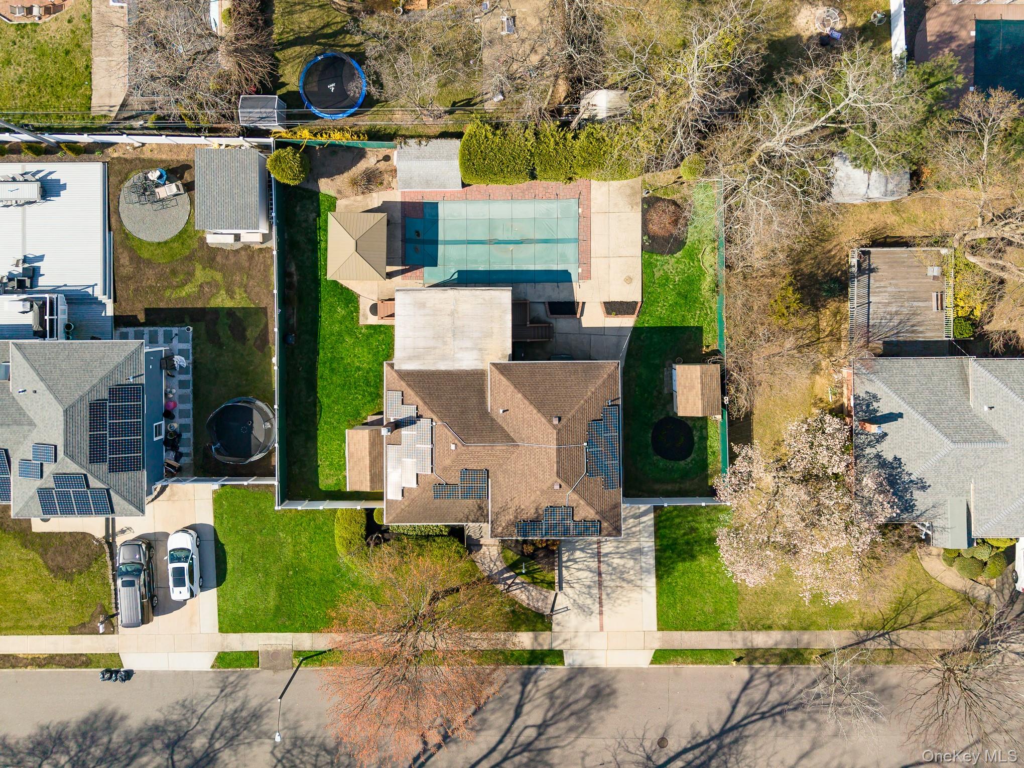 33 Parkdale Drive