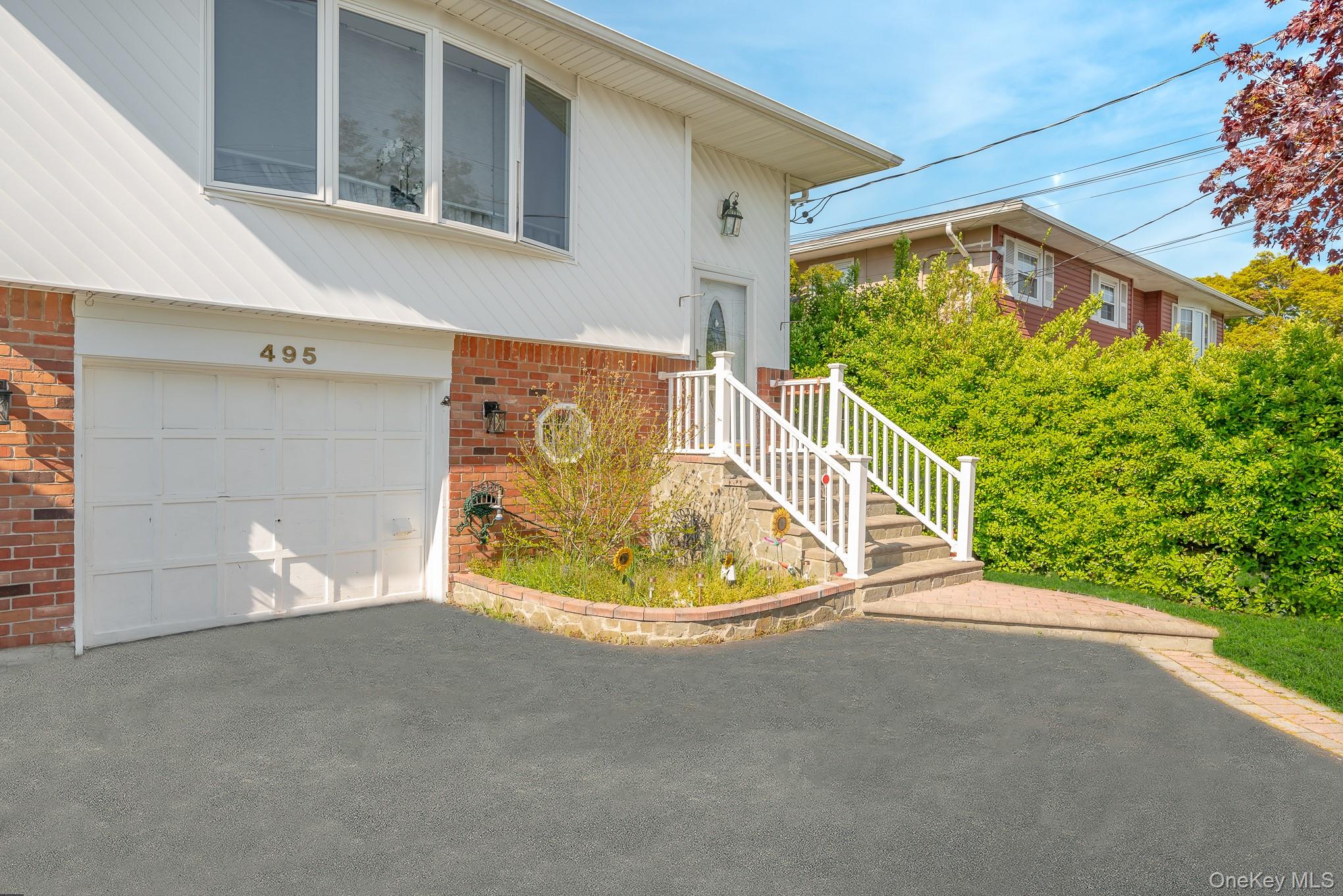 495 Windmill Avenue