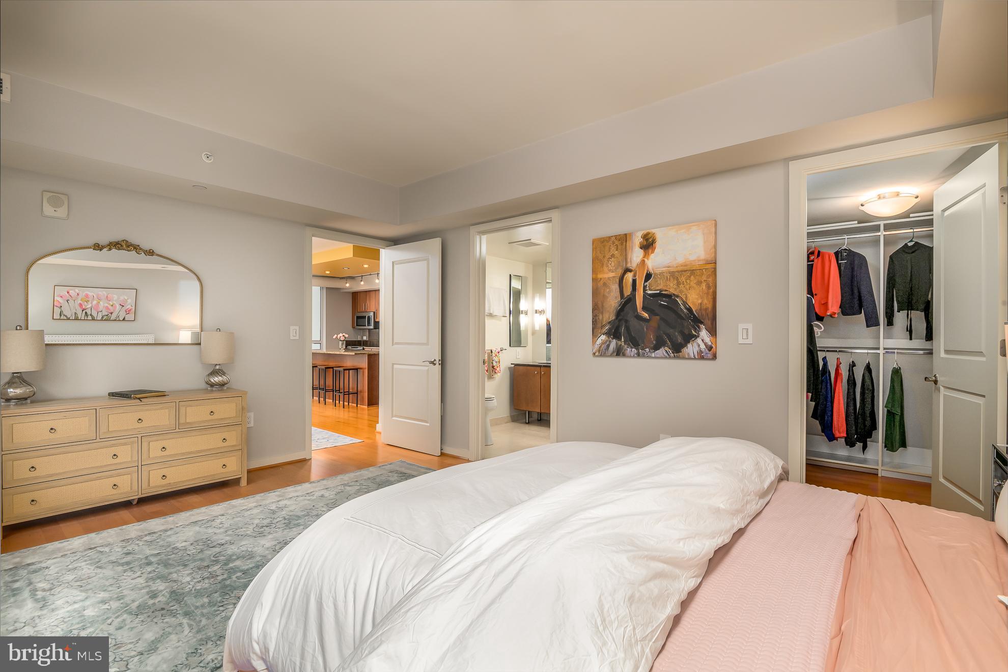 1025 1ST STREET SE 713