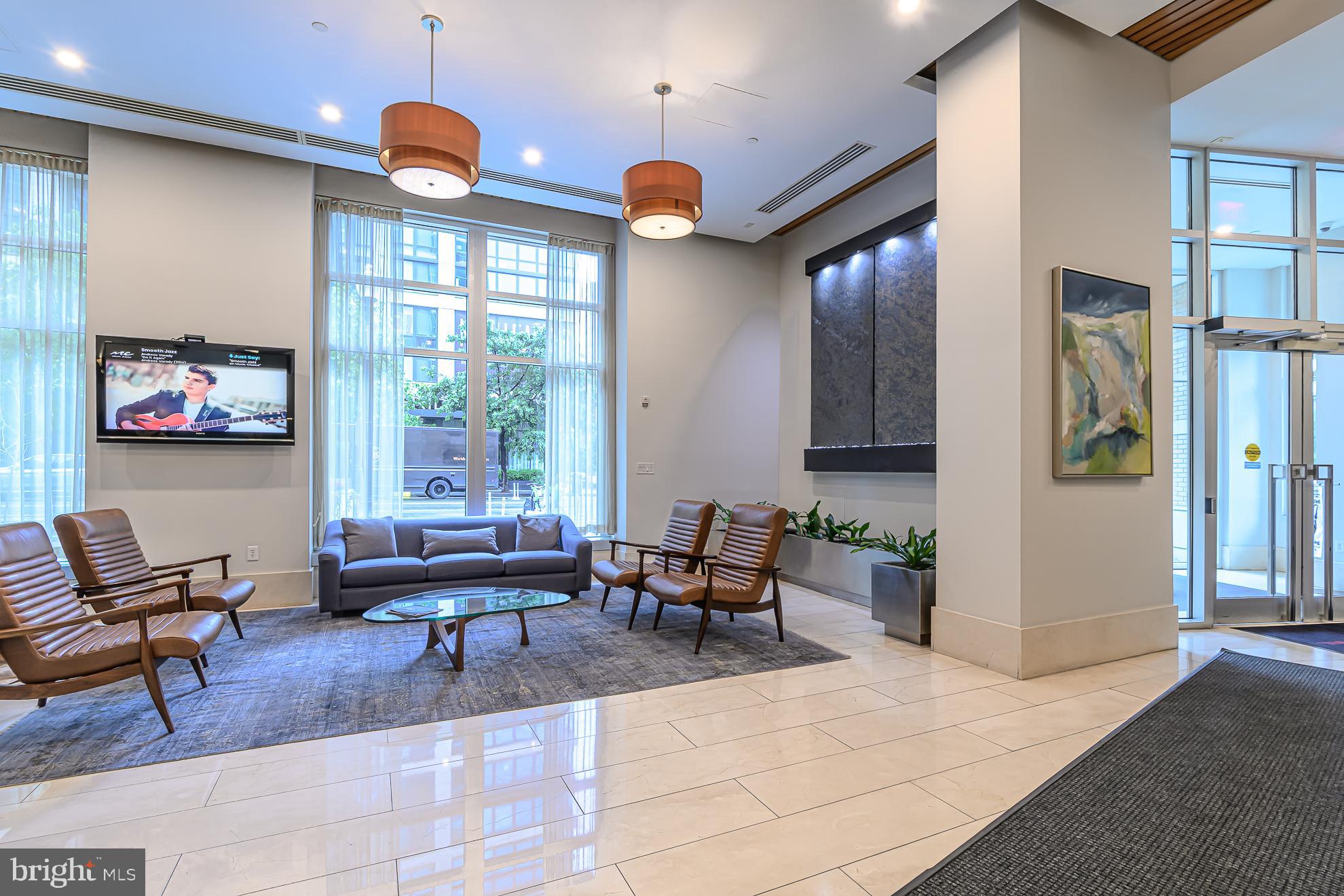1025 1ST STREET SE 713