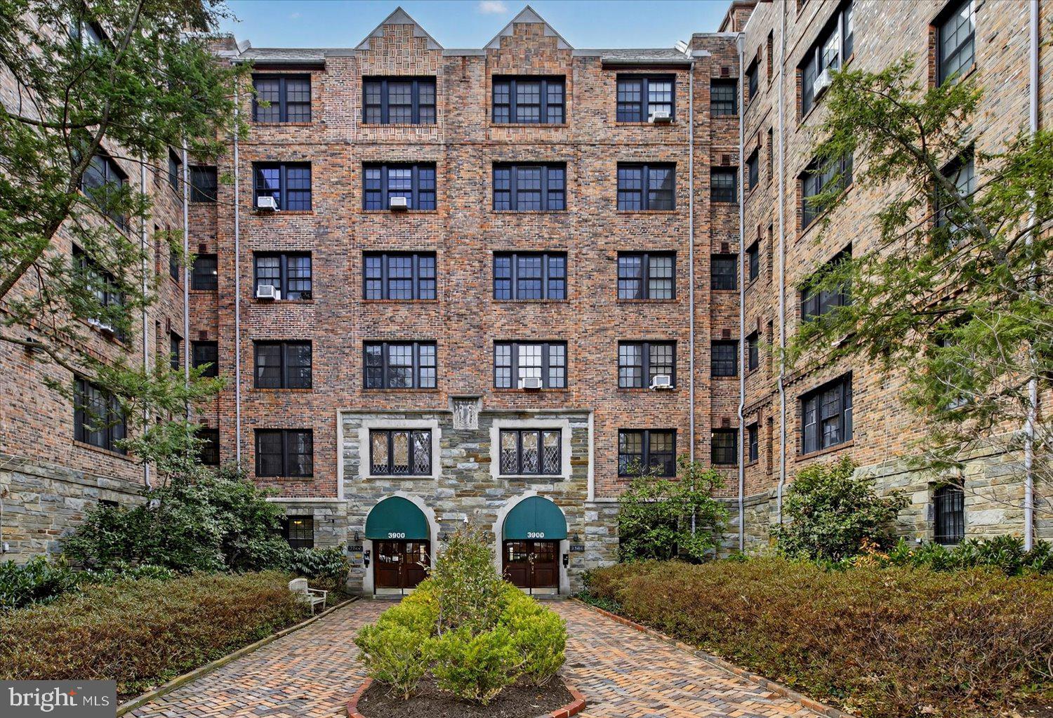 3900 CONNECTICUT AVENUE NW 102G