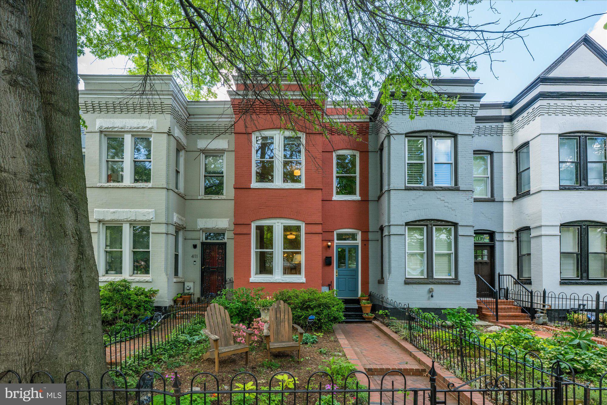 409 KENTUCKY AVENUE SE